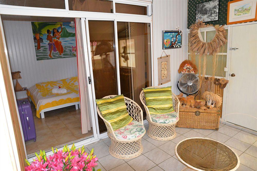 Hotel Au Phil Du Temps à Patio  Extérieur photo